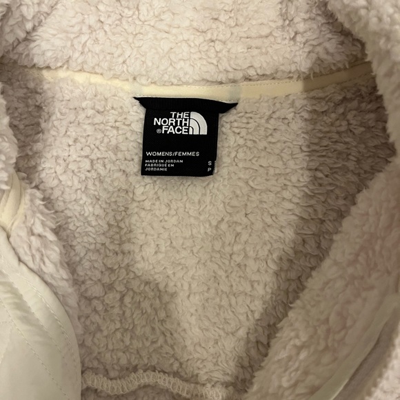 Northface zip up jake - Picture 3 of 3